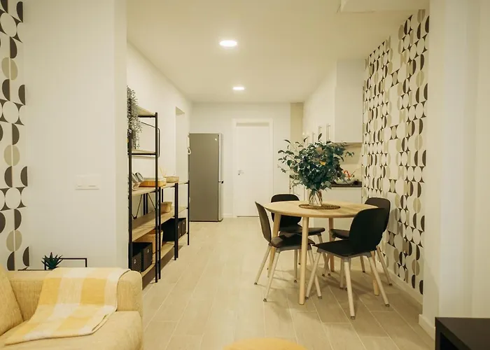 Club By Grupo Compostelana 1 *